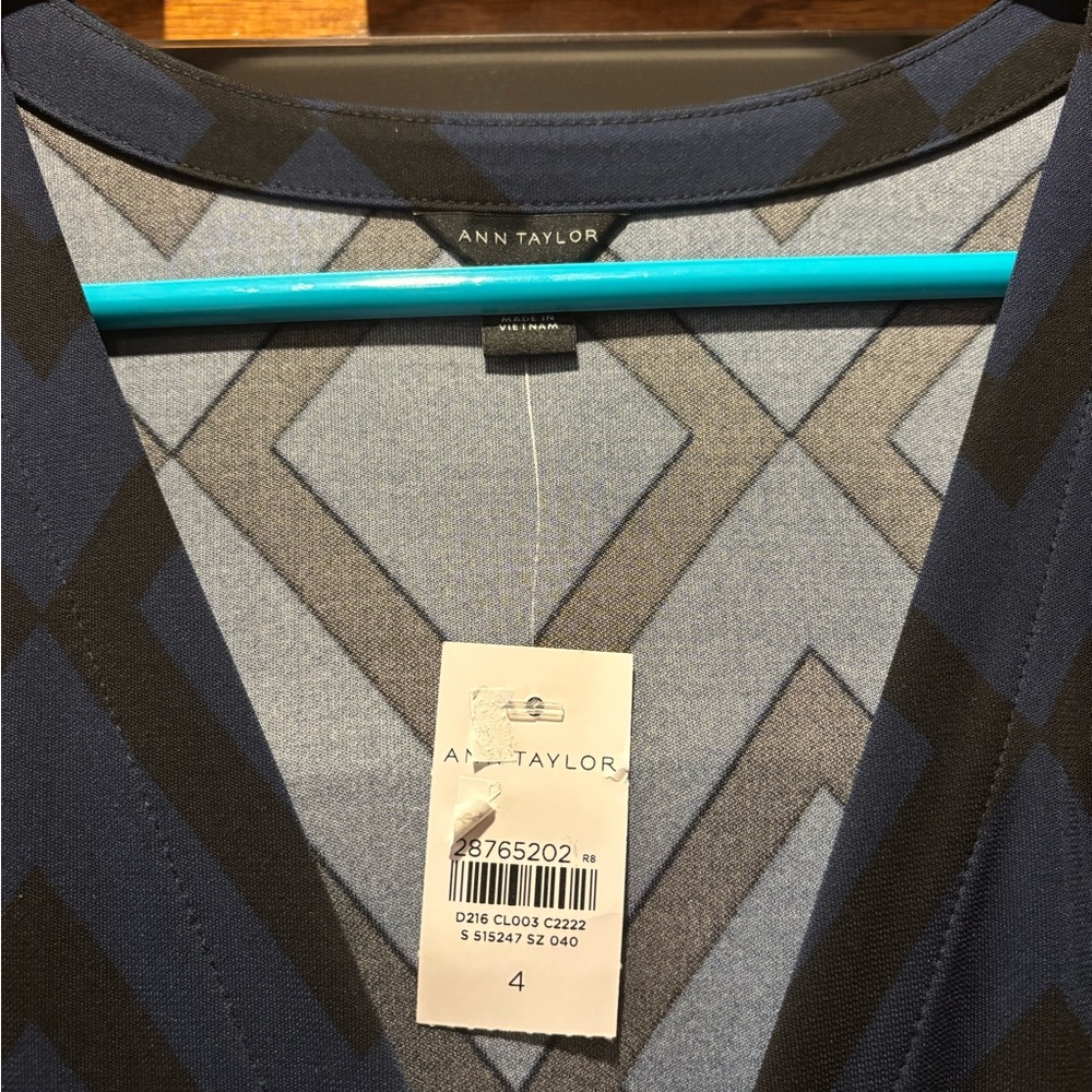 Ann Taylor Blue and Gray Patterned Dress